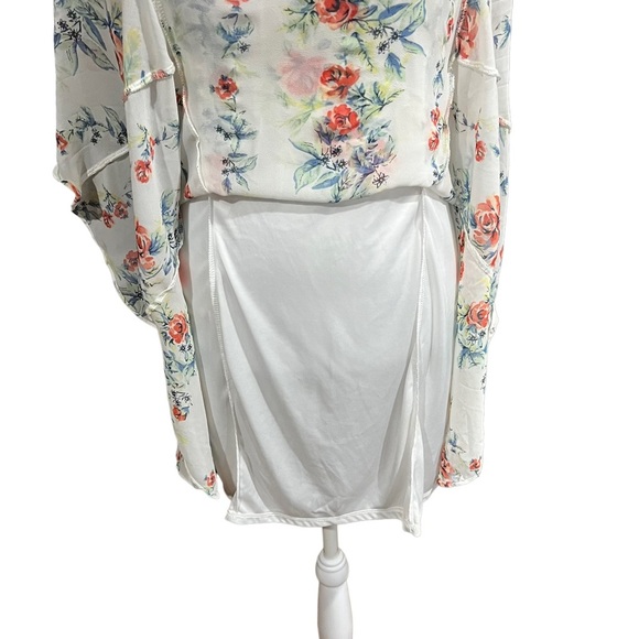 Disney Alice Through the Looking Glass Floral Print Lined Mini Dress - Picture 8 of 8